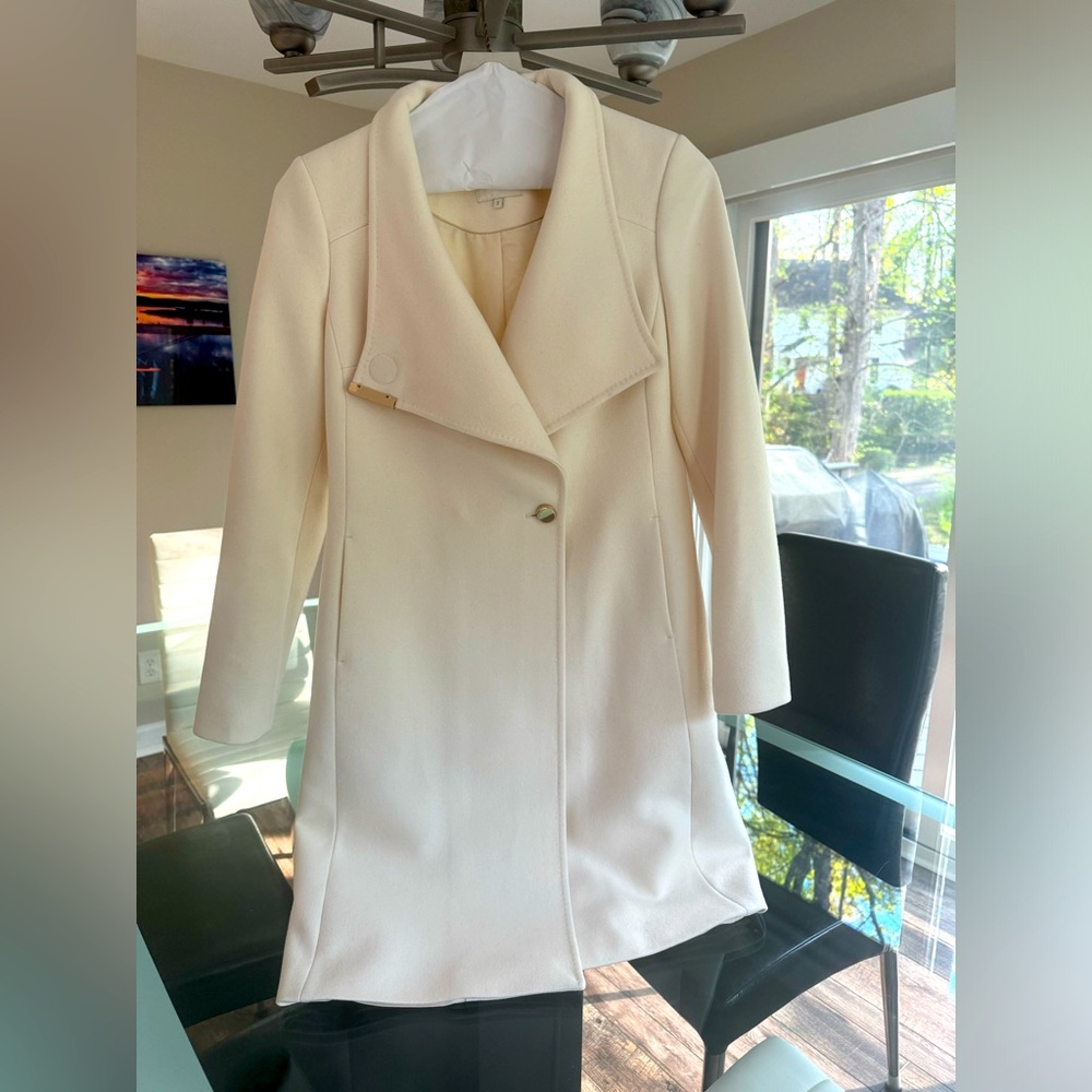 Beautiful Cream Ted Baker London Wool Wrap Coat - Size 2